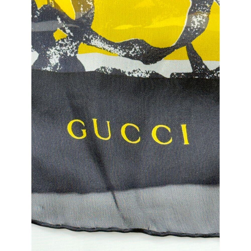Gucci silk chiffon scarf in yellow and black with a geometric print 25"x70" - Picture 2 of 11